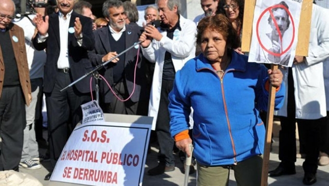 Rechazo de trabajadores de salud al recorte PRO