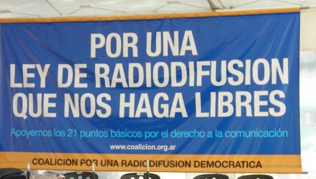 Cronología de una ley de medios no aplicada