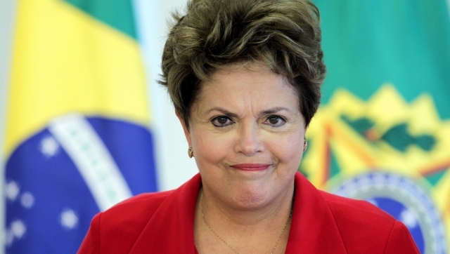 Como remate, Rousseff chateó con su célebre imitador de televisión.
