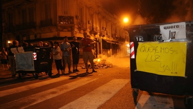 Demandan a las empresas eléctricas por los cortes de luz