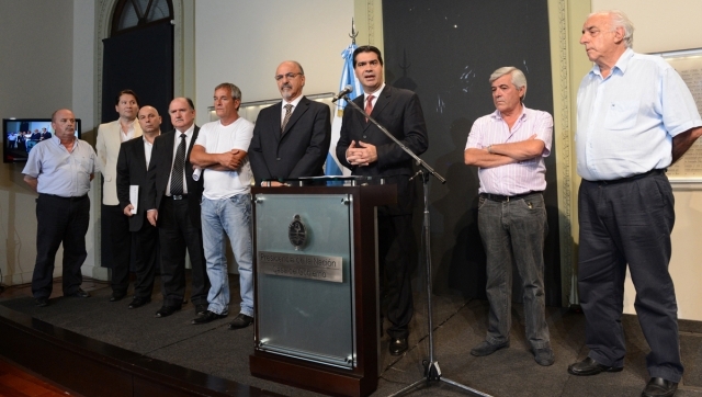 Hubo acuerdo y la UTA no realizará su anunciado paro de micros