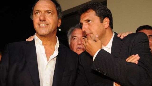 Massa baja por el peso de su Herminio Iglesias y Scioli Sube