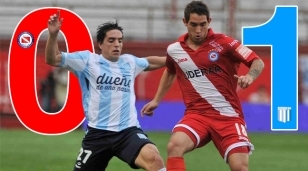 Racing venci&oacute; a Argentinos dejandolo casi  sin chances de safar
