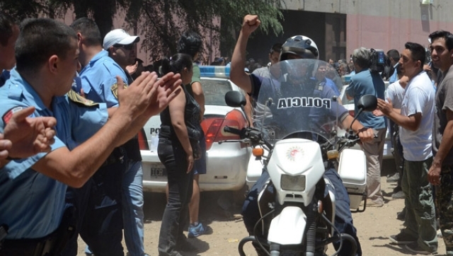 Cambio en Córdoba: ahora juzgarán a los policías que delincan
