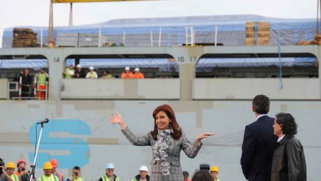 CFK recibió trenes para el Mitre y formuló anuncios para el Sarmiento y el Roca