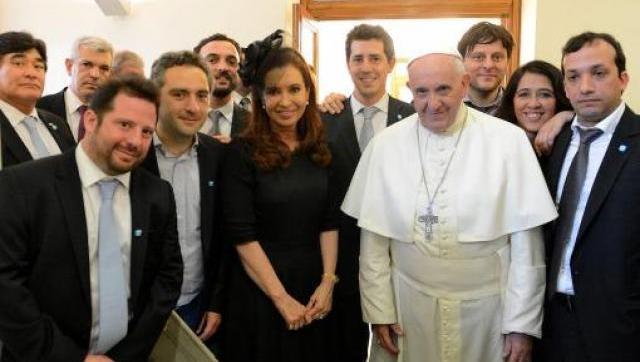 El Papa llamó a la abuela del Cuervo Larroque y le dijo feliz cumple