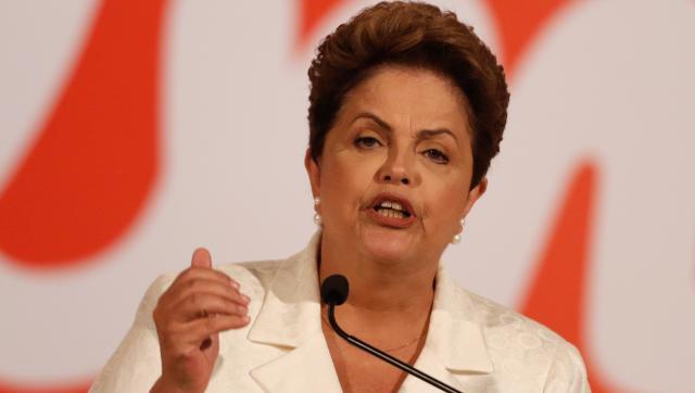Dilma tiene todas las fichas para derrotar al senador parrandero