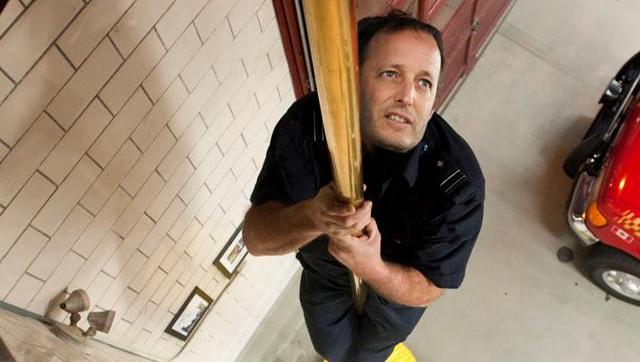 Tras su pico de popularidad y farándula, Insaurralde se bajó de la gobernación