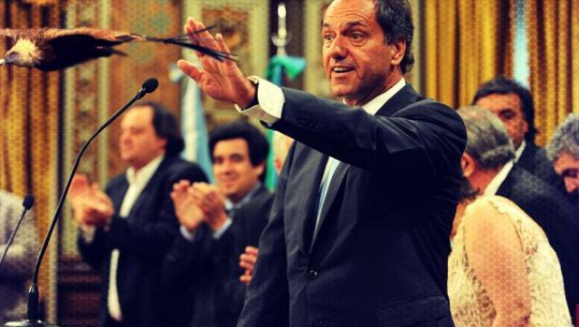 Scioli se diferenció de Macri, dijo que mantendrá la “tenacidad” contra los buitres 