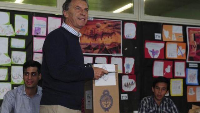 Macri: “Mañana comienza una nueva etapa en la argentina todos juntos”