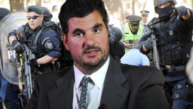 Muertes y lazos con represores pesan sobre el secretario de Seguridad de Macri