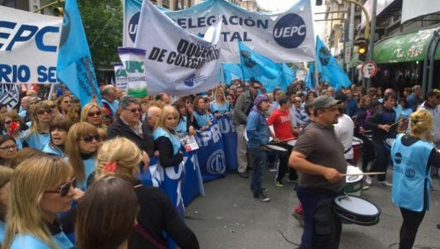 Córdoba al rojo vivo: sindicatos contra macri, Schiaretti y la CGT nacional