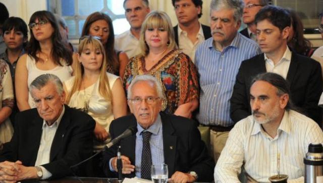 Piden la interpelación de Martínez y Malcorra por la compra de armas a EE. UU