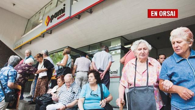 Inútiles: dejaron a 25 mil jubilados sin el servicio del PAMI en Mendoza