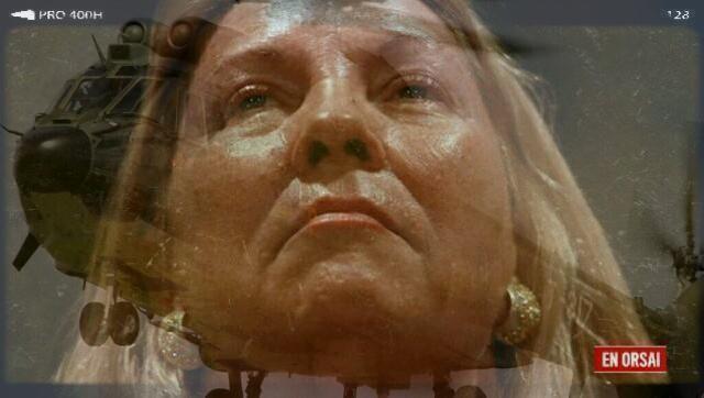 Carrió fue fotografiada utilizando un helicóptero militar para hacer campaña electoral