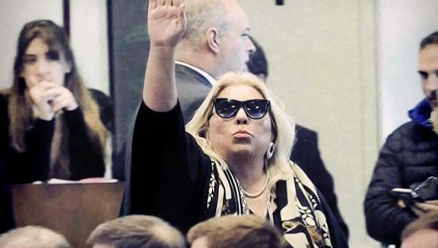 Carrió volvió a provocar en las redes y exhibió todo su cinismo