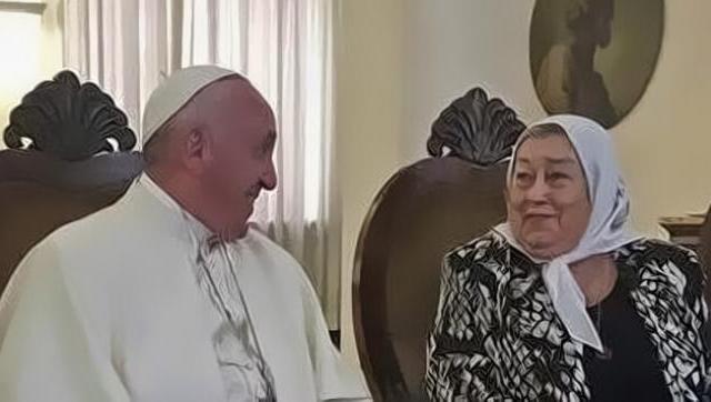 El Papa le envió una emotiva carta a Bonafini en medio de los ataques del macrismo