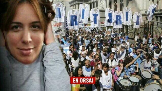 Vidal sigue atacando a los docentes: ahora jubiló compulsivamente a más de 3000 maestros