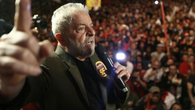 Tiembla Brasil ante la decisión judicial de apresar a Lula