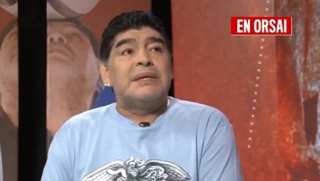Maradona ofrece ser el DT de Argentina gratis: 
