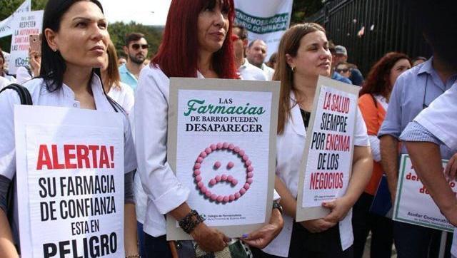 Farmacéuticos respondieron la editorial de La Nación a favor de los farmashopings