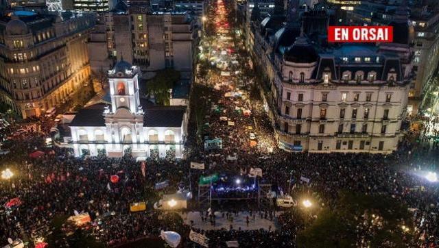 300,000 personas en la #MarchaNacionalUniversitaria contra el ajuste de Cambiemos