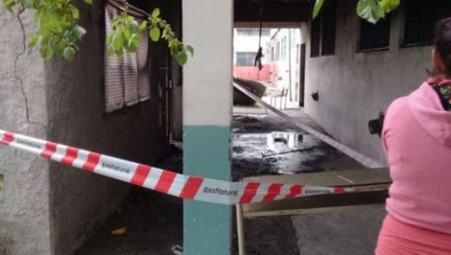 Urgente: balearon a una docente en la escuela de Moreno que incendiaron la semana pasada