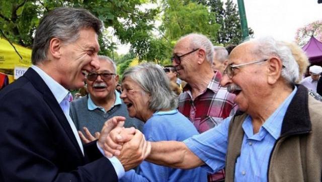 Macri lo hizo: las jubilaciones volvieron al nivel de 2001