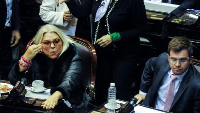 Cruento cruce entre Carrió y Massot en Diputados por la debacle de Cambiemos