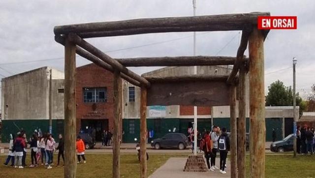 Gravísimo: explotó una estufa en una escuela de Moreno