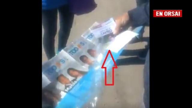 Intendente macrista saca a Macri y a Vidal y reparte la boleta del Frente de Todos 