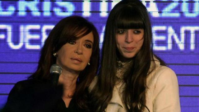 En camino: Cristina vuelve a la Argentina con su hija