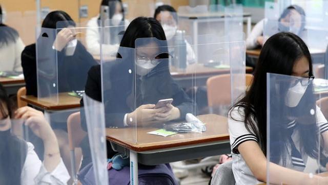 Como reabrieron los colegios en Corea del Sur