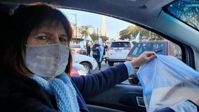 Bullrich no respetó la cuarentena y asistió a la marcha contra el Gobierno