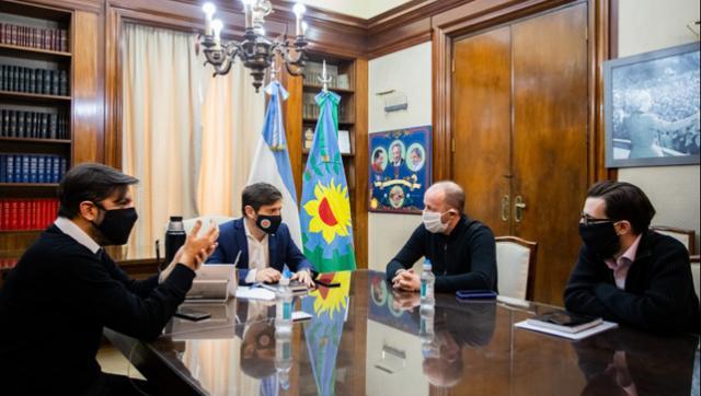 Axel Kicillof firmó convenios con intendentes para obras por $736 millones