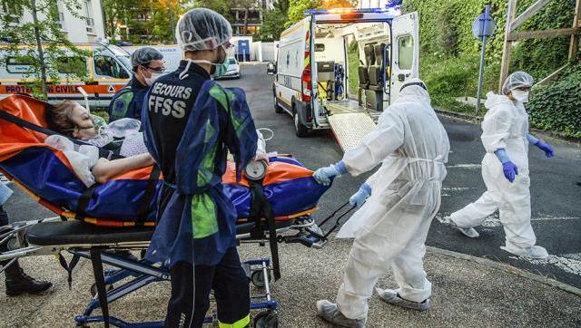 EEUU marca récord de casos de coronavirus en un día y predicen 399.000 muertos para febrero