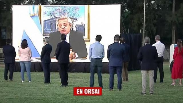 “El ajuste lo hacemos dejando de pagar intereses de la deuda que otros tomaron”