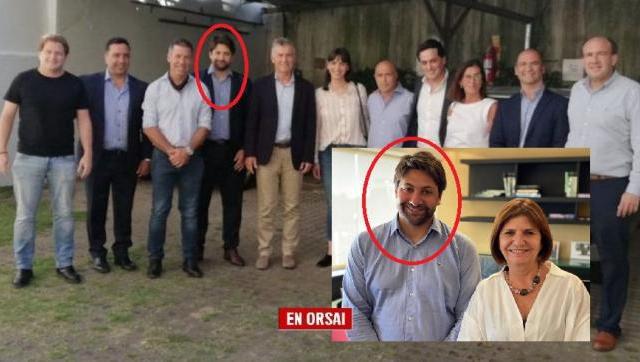 Sebastián López a la derecha de Macri