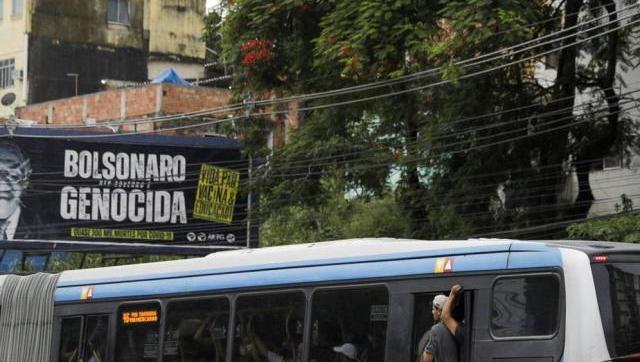 Brasil vuelve a batir récord de muertes diarias por covid-19 con casi 4.200 fallecidos