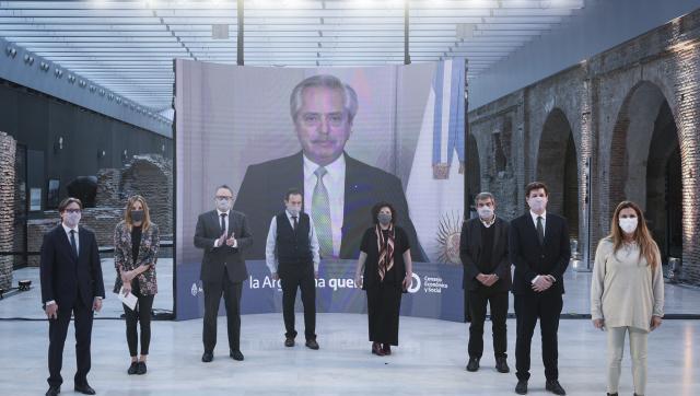 El presidente Fernández anunció que Argentina obtuvo US$75 millones de la CAF para fortalecer el Plan Estratégico de Vacunación