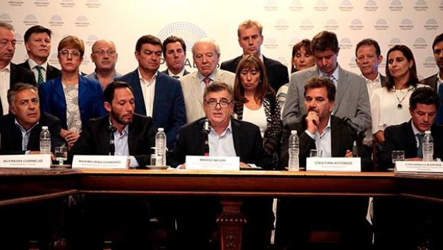 Juntos por el Lobby: el macrismo no quiere debatir la ley de etiquetado frontal
