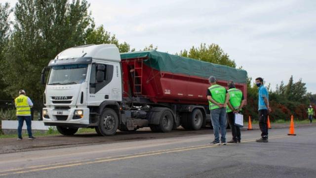 En un operativo ARBA detectó tractores 0km y toneladas de cereal transportados de manera ilegal