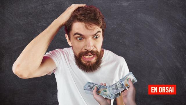 Algunos compradores de dólar blue llevan acumulando pérdidas de 56 pesos por dólar