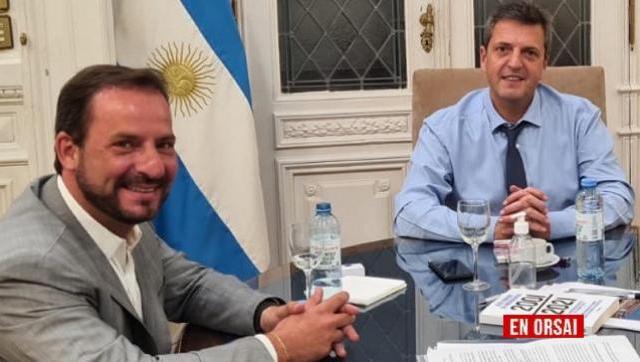 Ariel Sujarchuk, Secretario de Economía del Conocimiento, Intendente de Escobar (en uso de licencia) con Sergio Massa