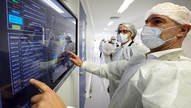 El canciller Santiago Cafiero visitó este mediodía la planta productiva de Laboratorios Kemex SRL