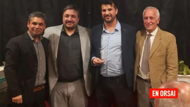 Mauro Brissio recibió el premio Azucena Villaflor 