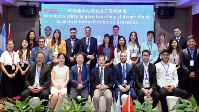 Seminario sobre la Planificación y el Desarrollo de la Energía Hidroeléctrica en Argentina