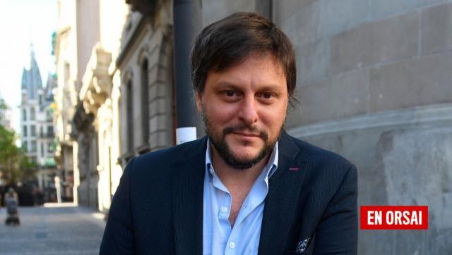 Leandro Santoro: 