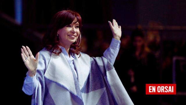Cristina Kirchner en la UMET: Un Análisis Riguroso sobre Castas, Herencias y el Futuro Político de Argentina
