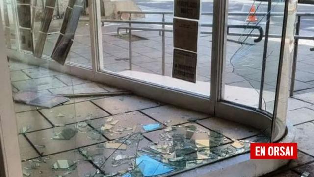 Vandalismo libertario contra Radio Nacional: Un ataque a la libertad de expresión